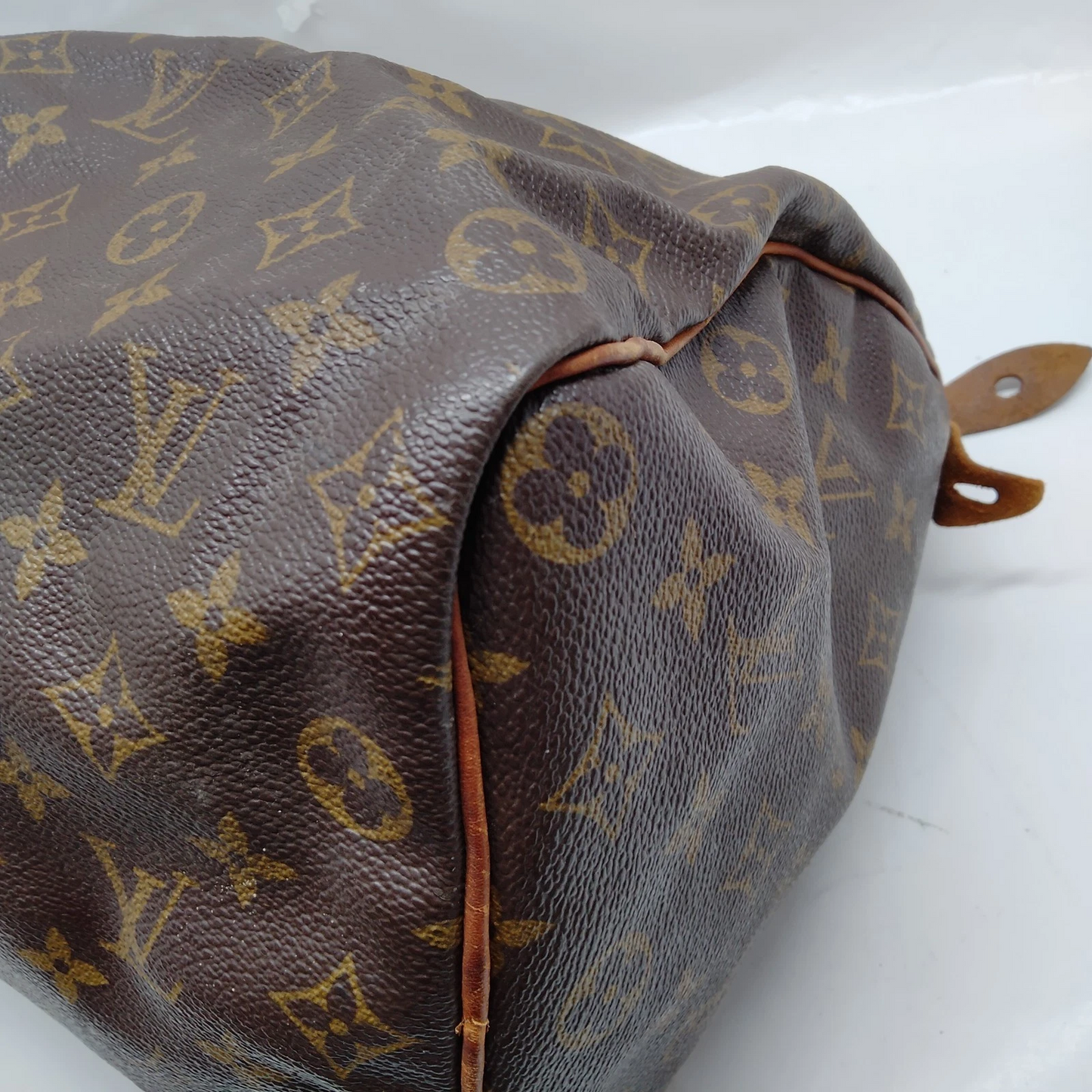 $1730 2002 Louis Vuitton Monogram Speedy 35 TH0092