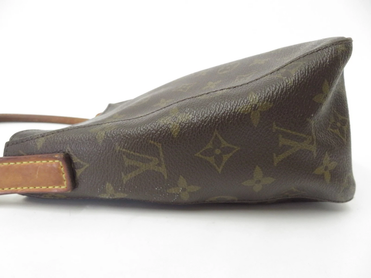 $1,380 2003 Louis Vuitton Monogram Looping MM FL0033