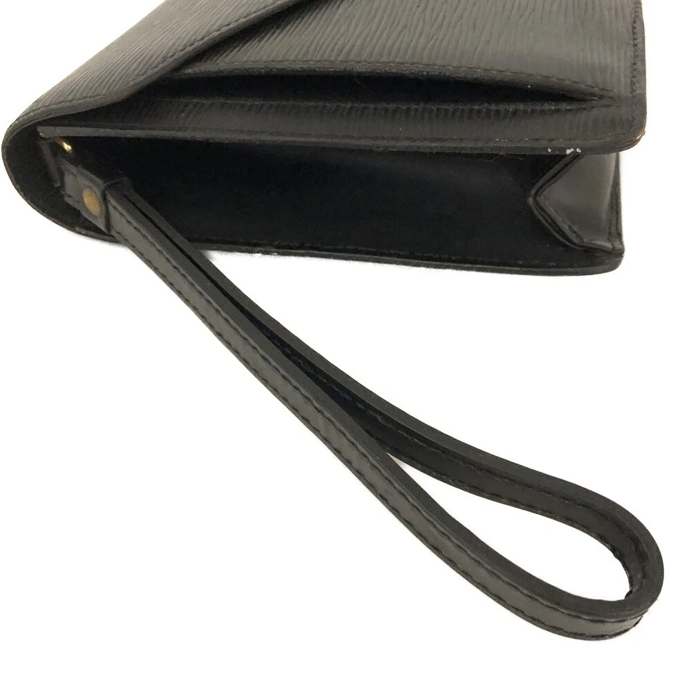 $1,350 2002 Louis Vuitton Epi Pochette Sellier Dragonne Clutch Bag VI0032