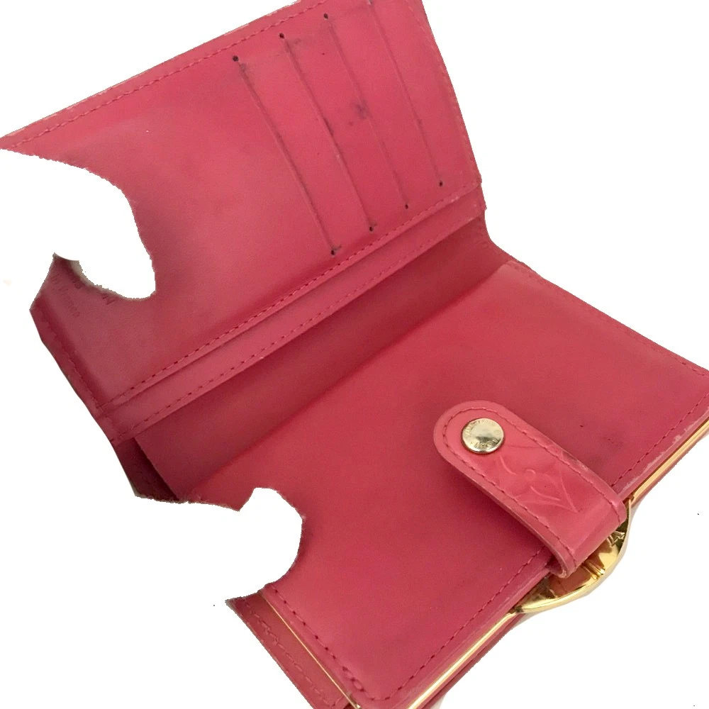 $950 2003 Louis Vuitton Monogram Vernis Pink Kisslock French Wallet MI0013