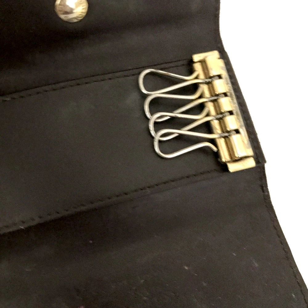 $365 2010 Louis Vuitton Monogram Vernis 4 Key Holder TS0140