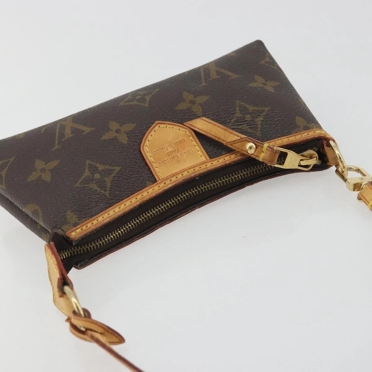 $1250 Louis Vuitton Monogram Mini Pochette Delightful