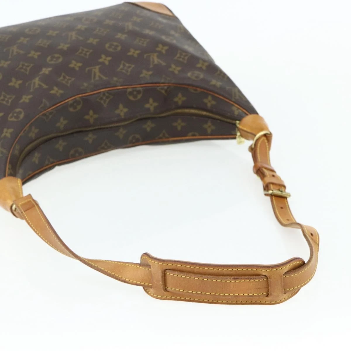 $1,450 1995 Louis Vuitton Monogram Boulogne 35 Shoulder Bag AS0995