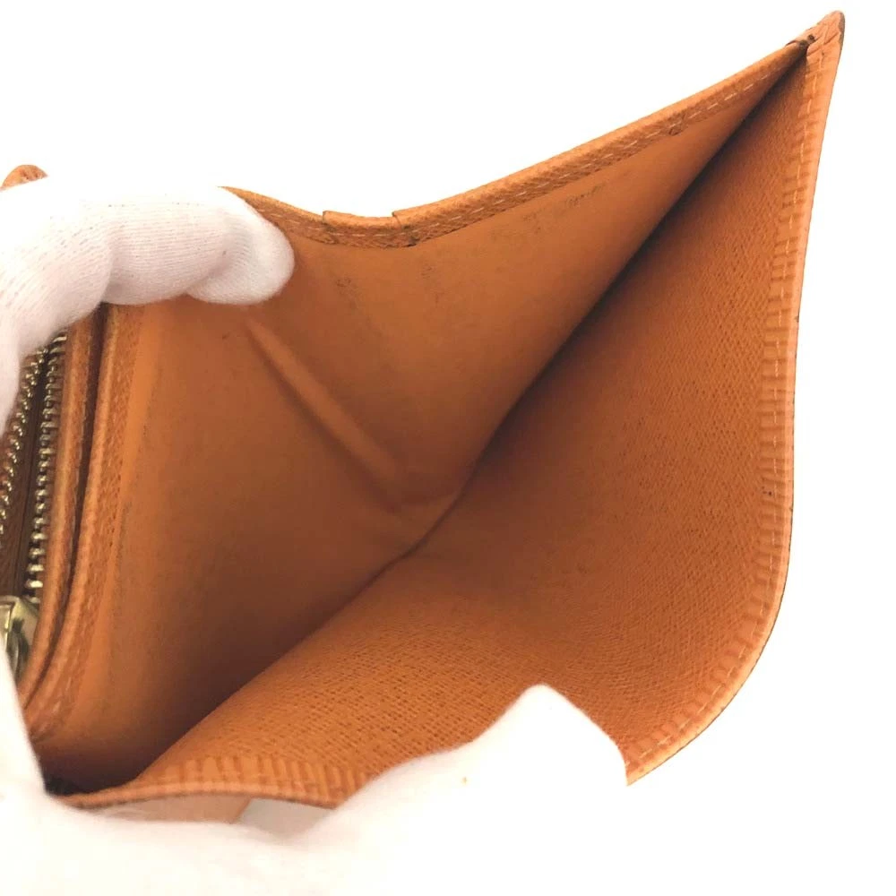 $725 2004 Louis Vuitton Epi Porte Monnaie Billets Tresor Leather Bifold Wallet SR0034