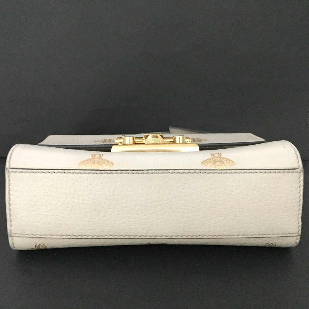 $1980 Gucci Grained Calfskin Bee Star Small Padlock Shoulder Bag White