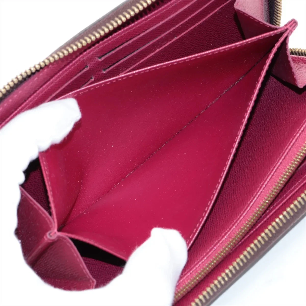 $915 LM0280 2020 Louis Vuitton Monogram Zippy Wallet Fuchsia