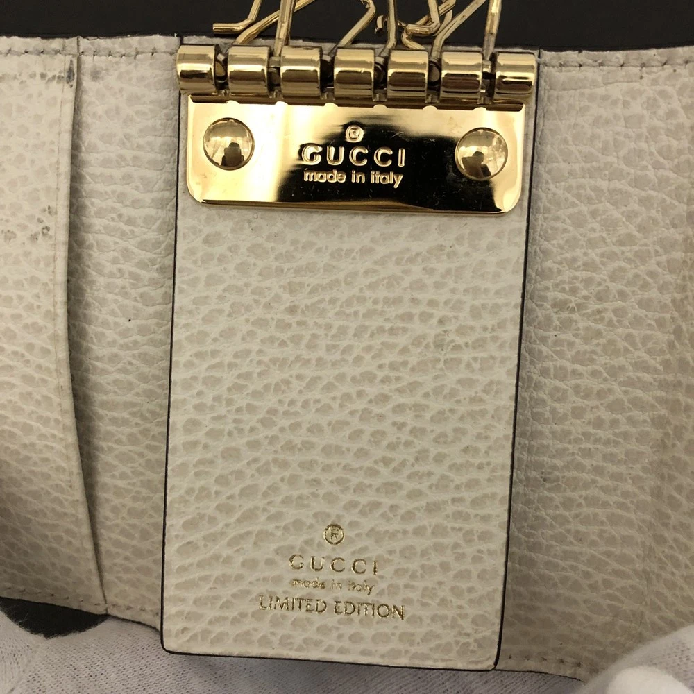 GUCCI GG Marmont GG Supreme PVC 6 Rings Key Case White