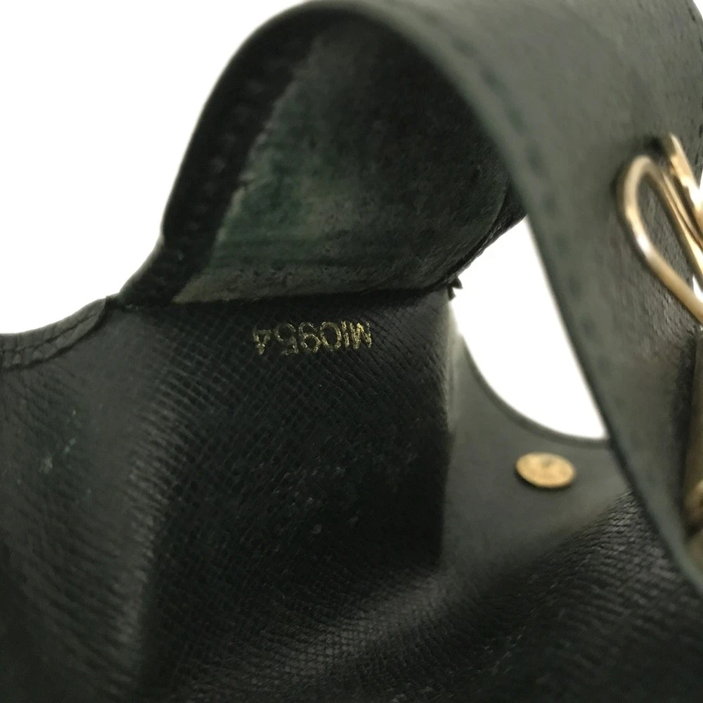 $355 1994 Louis Vuitton Dark Green Taiga Leather 4 Key Holder MI0954