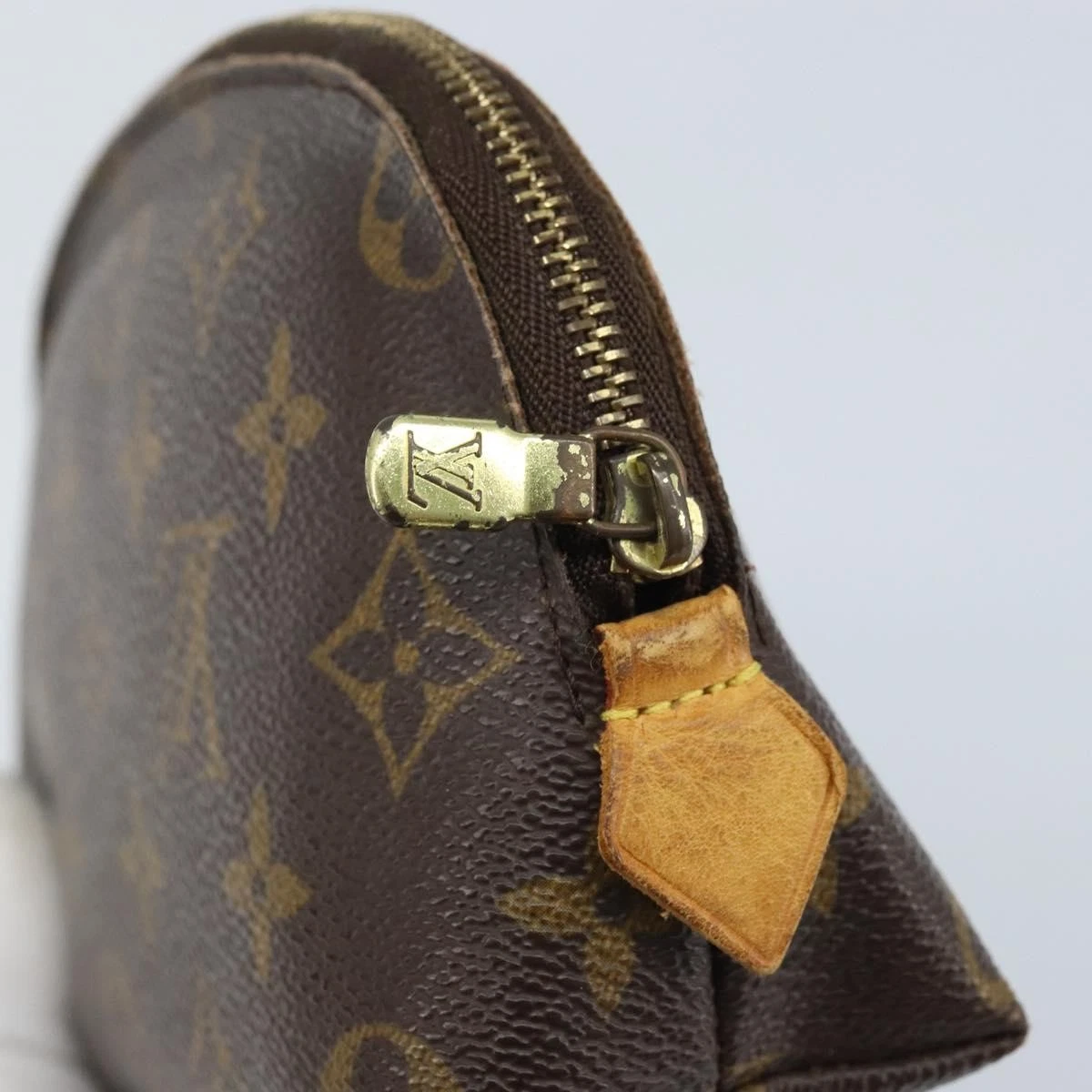 LOUIS VUITTON Monogram Pochette Cosmetic PM Pouch M43998 LV Auth BA11615