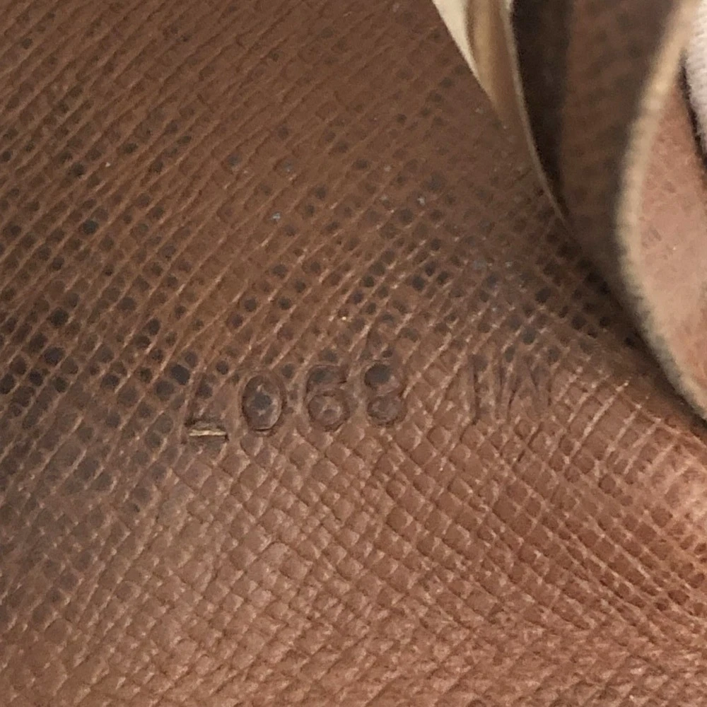 Louis Vuitton Monogram Porte 2 Cartes Vertical Pass Card Case MI8907