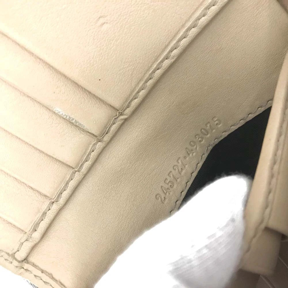 $590 GUCCI Lovely Heart GG Logo Leather Bifold Wallet Beige