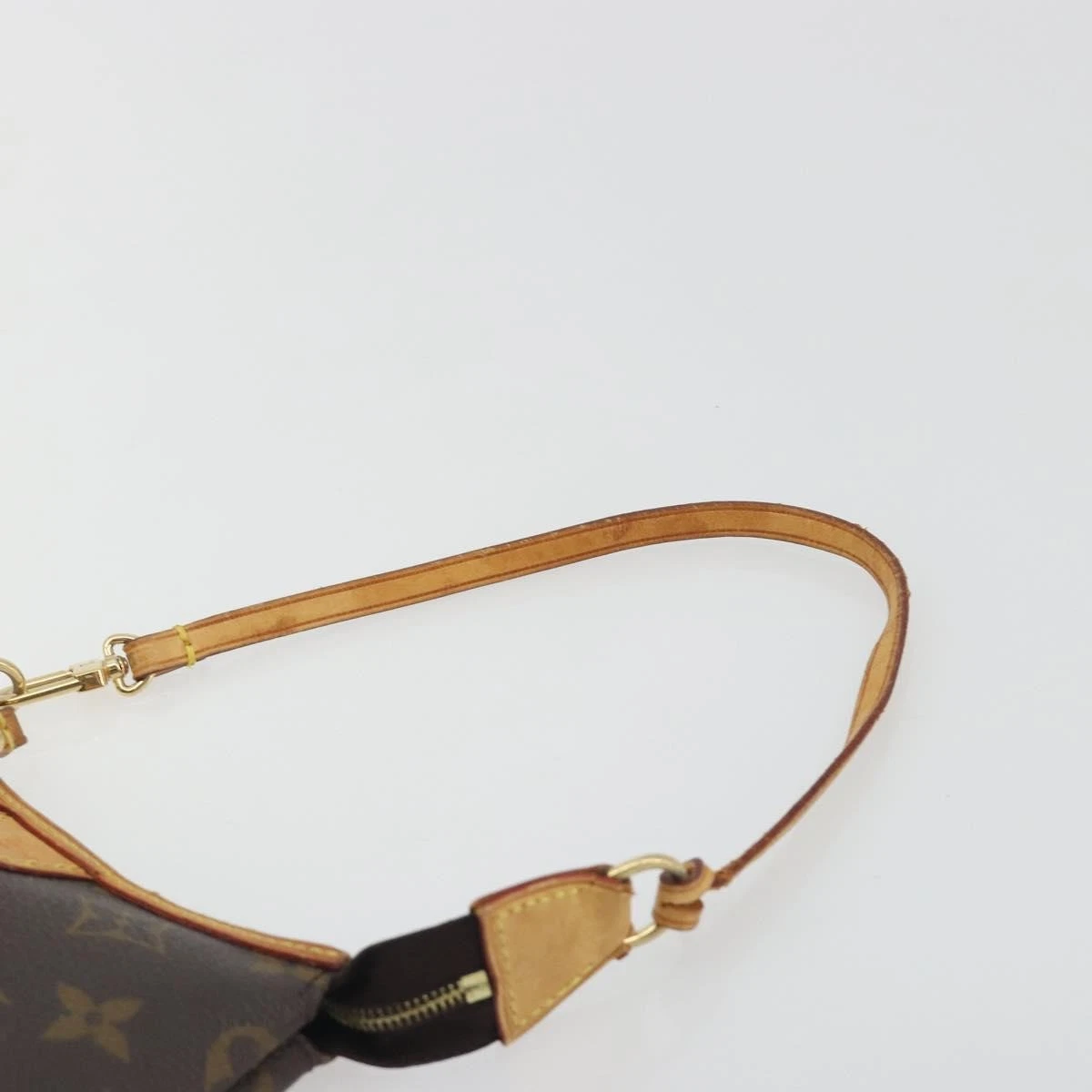 $1250 Louis Vuitton Monogram Mini Pochette Delightful