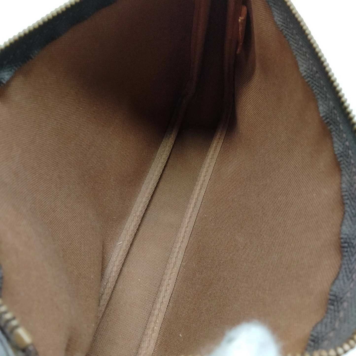 Louis Vuitton Pochette Accessoires Brown Monogram VI0050