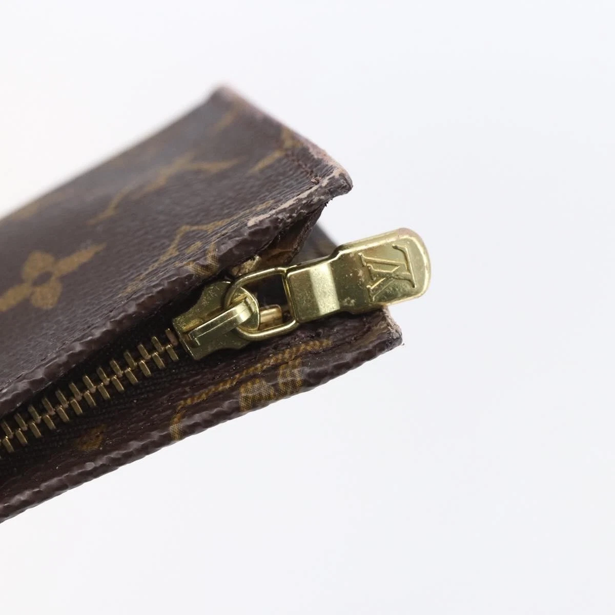 LOUIS VUITTON Monogram Bucket GM Accessory Pouch LV Auth 154011
