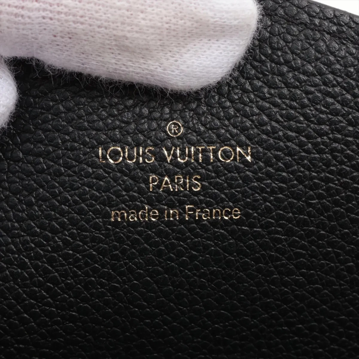 Louis Vuitton Empreinte Portefeuille Sarah M61182 Noir Long Wallet There was an