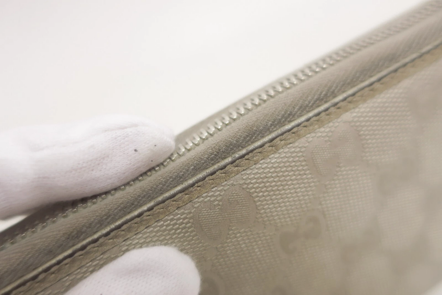 $660 Gucci GG Imprime Canvas Zip Around Wallet