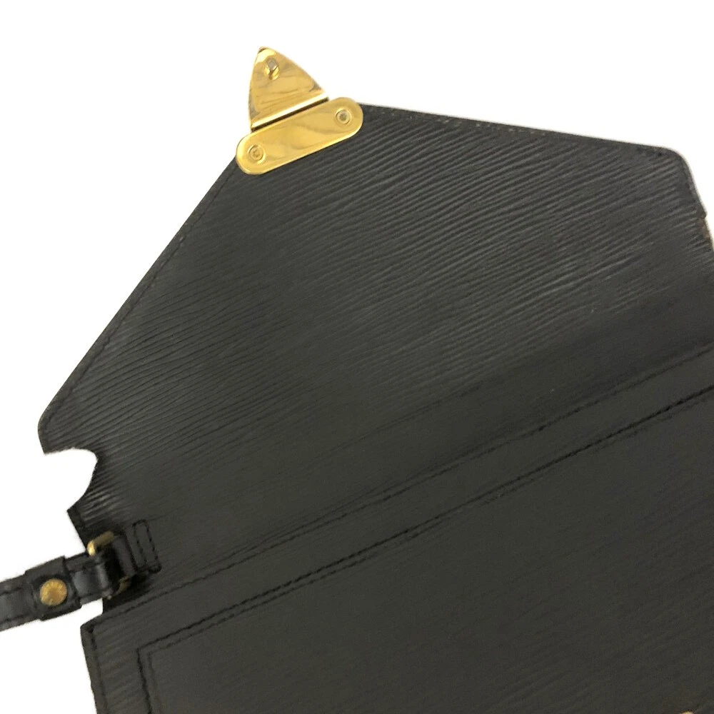 $1,350 2002 Louis Vuitton Epi Pochette Sellier Dragonne Clutch Bag VI0032