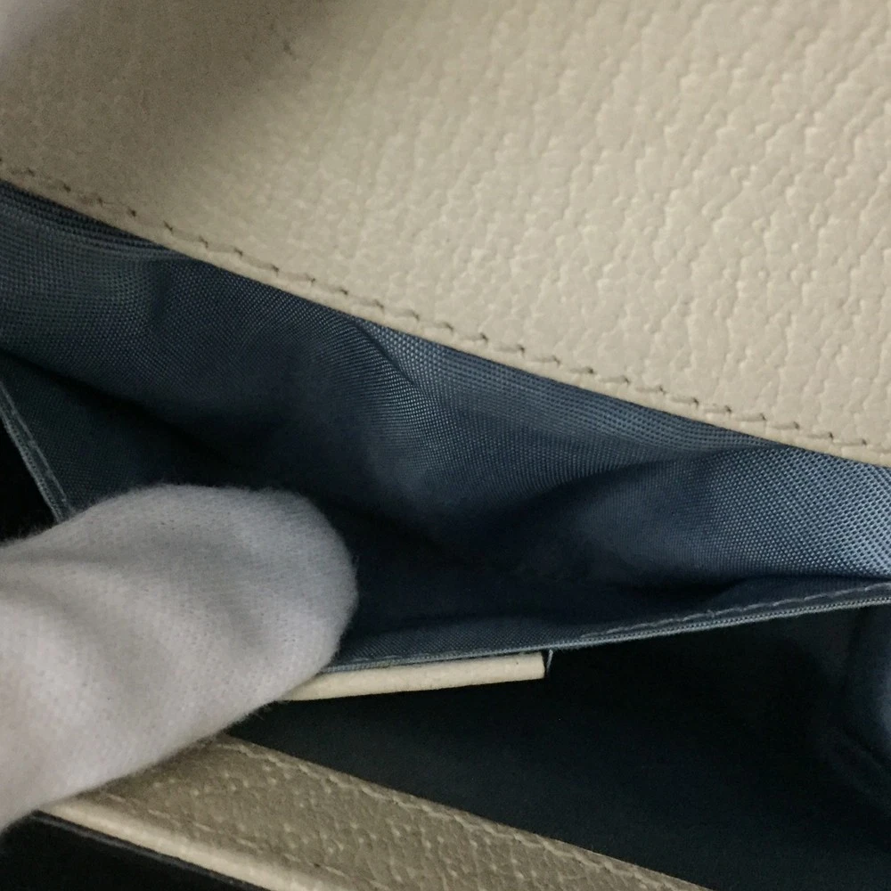$1980 Gucci Grained Calfskin Bee Star Small Padlock Shoulder Bag White