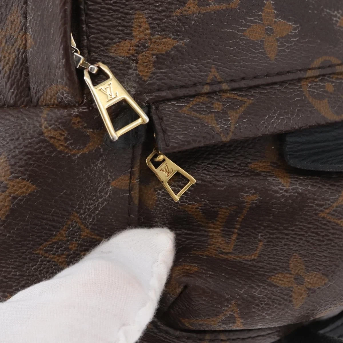 $2,340 2020 Louis Vuitton Monogram Palm Springs Mini Backpack FL2200