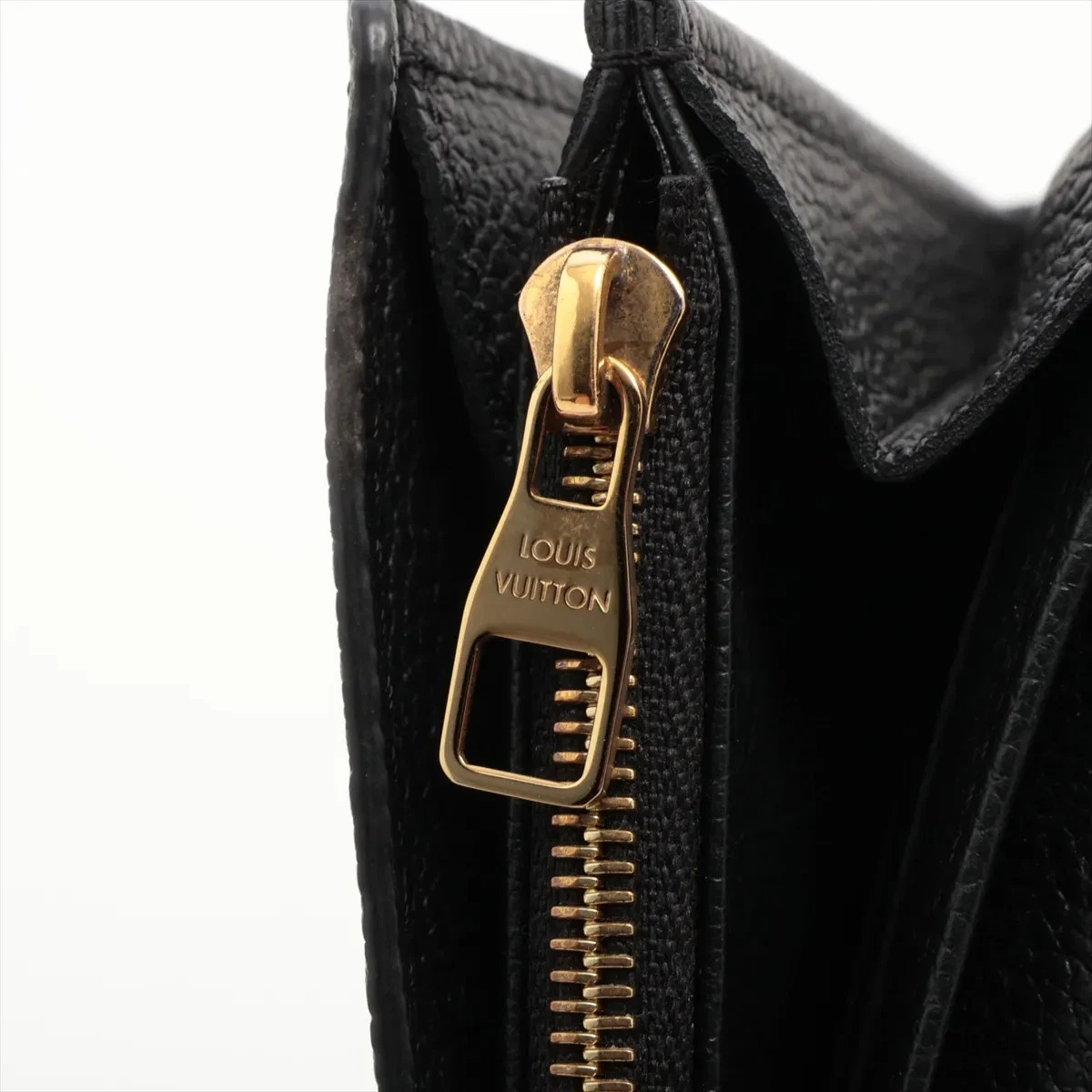 Louis Vuitton Empreinte Portefeuille Sarah M61182 Noir Long Wallet There was an