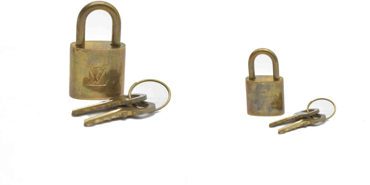 Louis Vuitton Brass Lock and Key Set #328