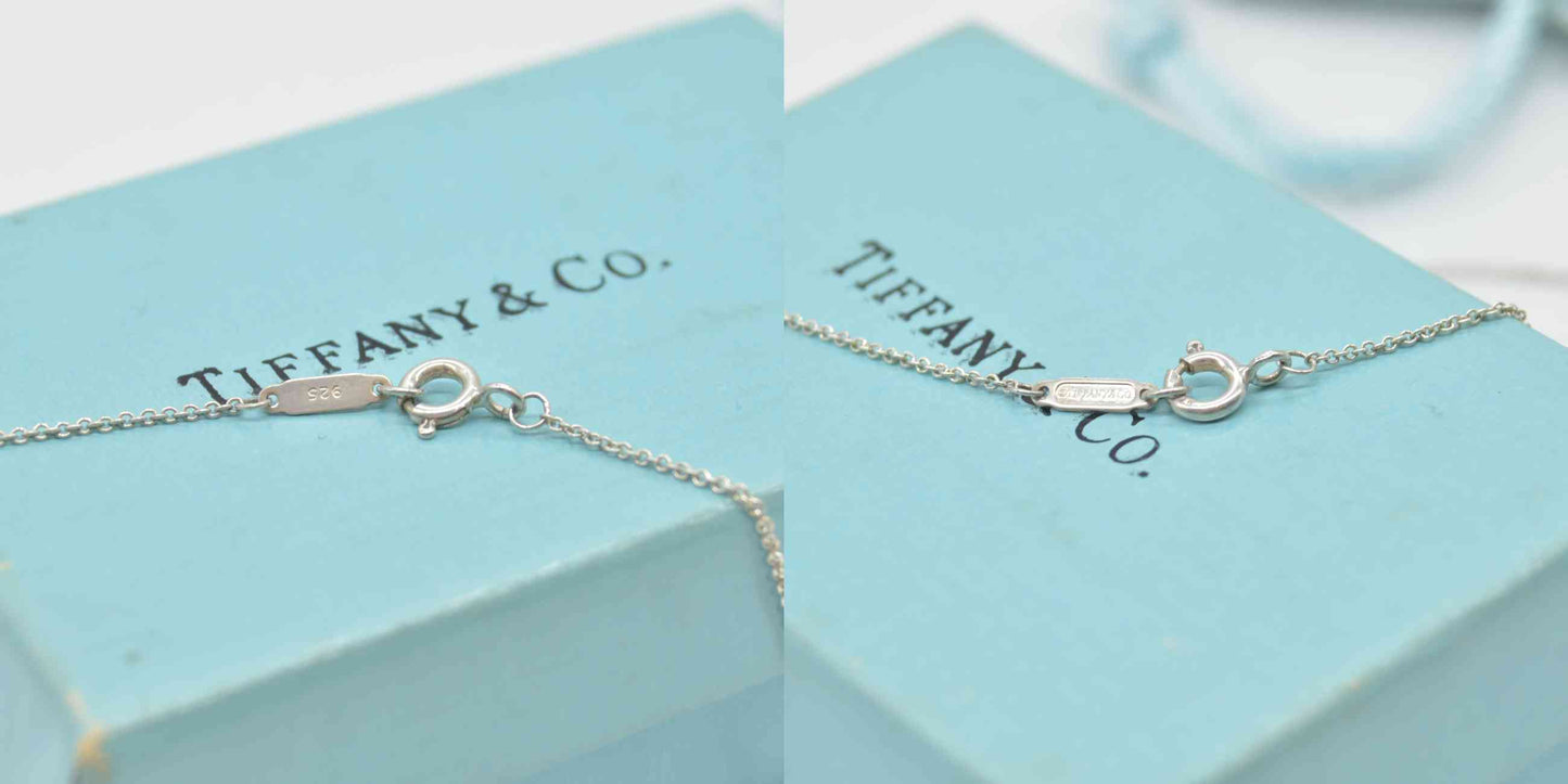$440 Tiffany & Co Silver Geometric Heart Necklace