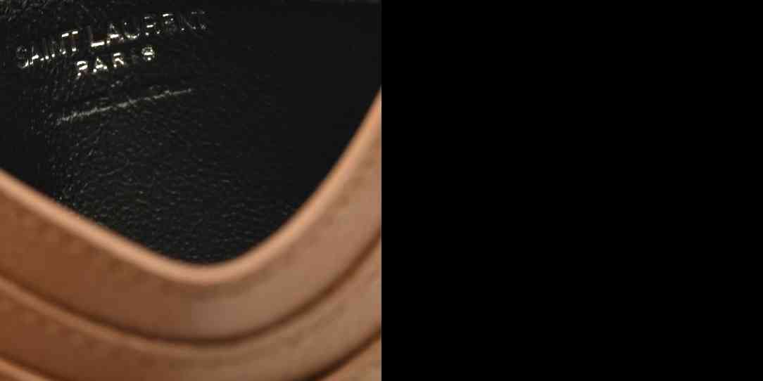 Saint Laurent Logo Cassandre card holder Brown new