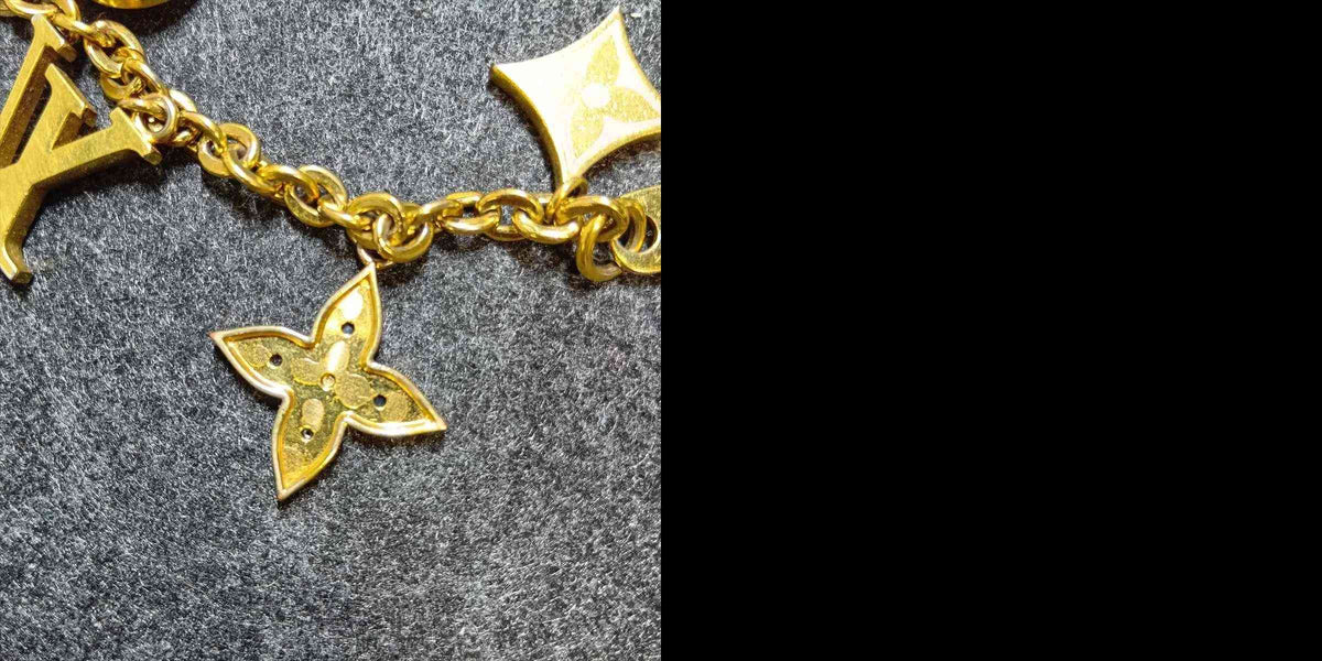 $675 2019 Louis Vuitton  Bijou sack Shennu Spring Str AK1119 Charm GP Gold 10021034