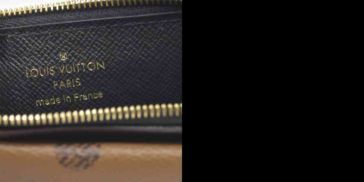 $700 Louis Vuitton  Reverse Monogram Recto Verso Card Holder Brown RFID