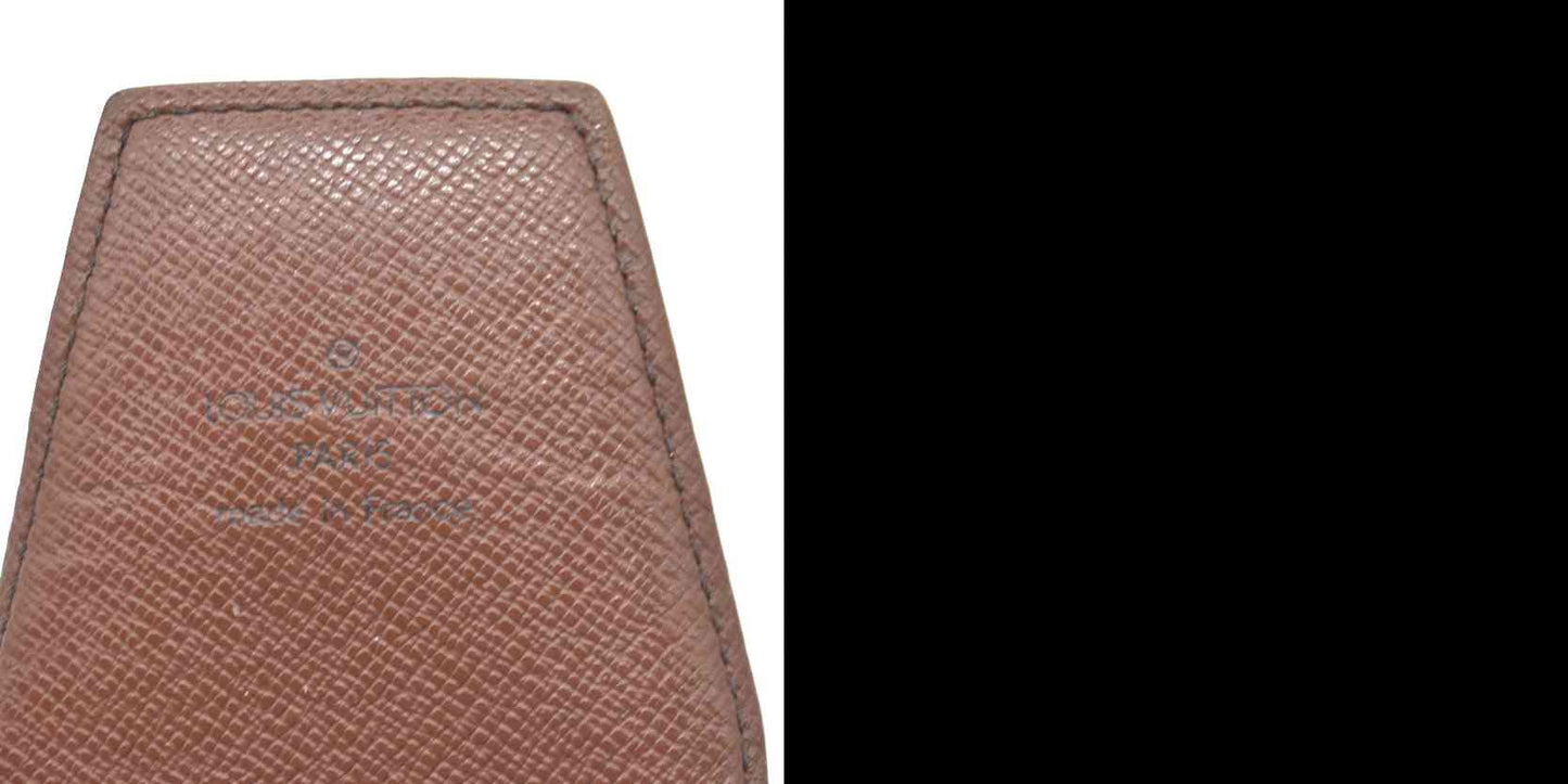 $295 Louis Vuitton Vintage Smoke Case Monogram CT0025 2005 CONSIGNMENT