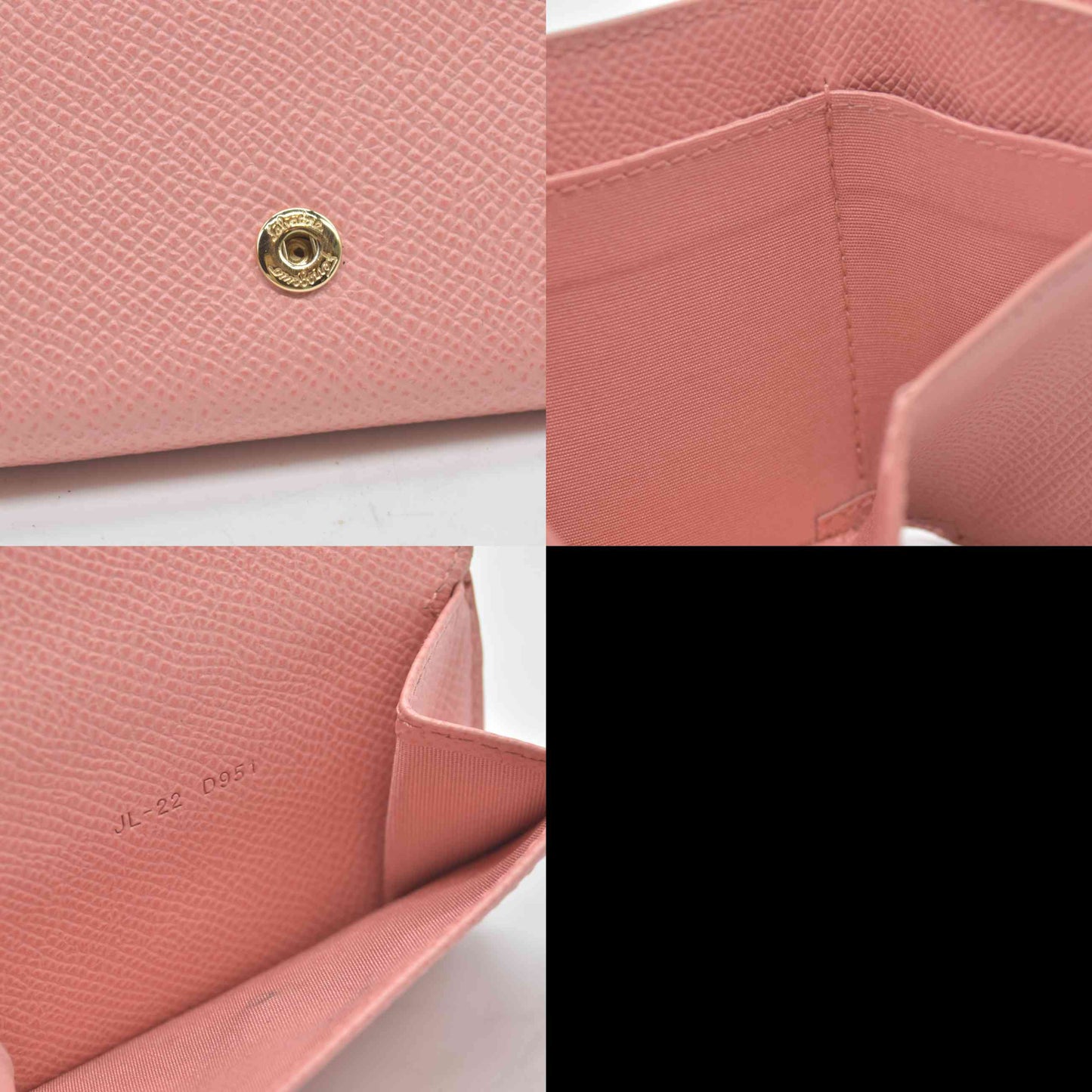 $600 Salvatore Ferragamo Vara Bow Compact Wallet