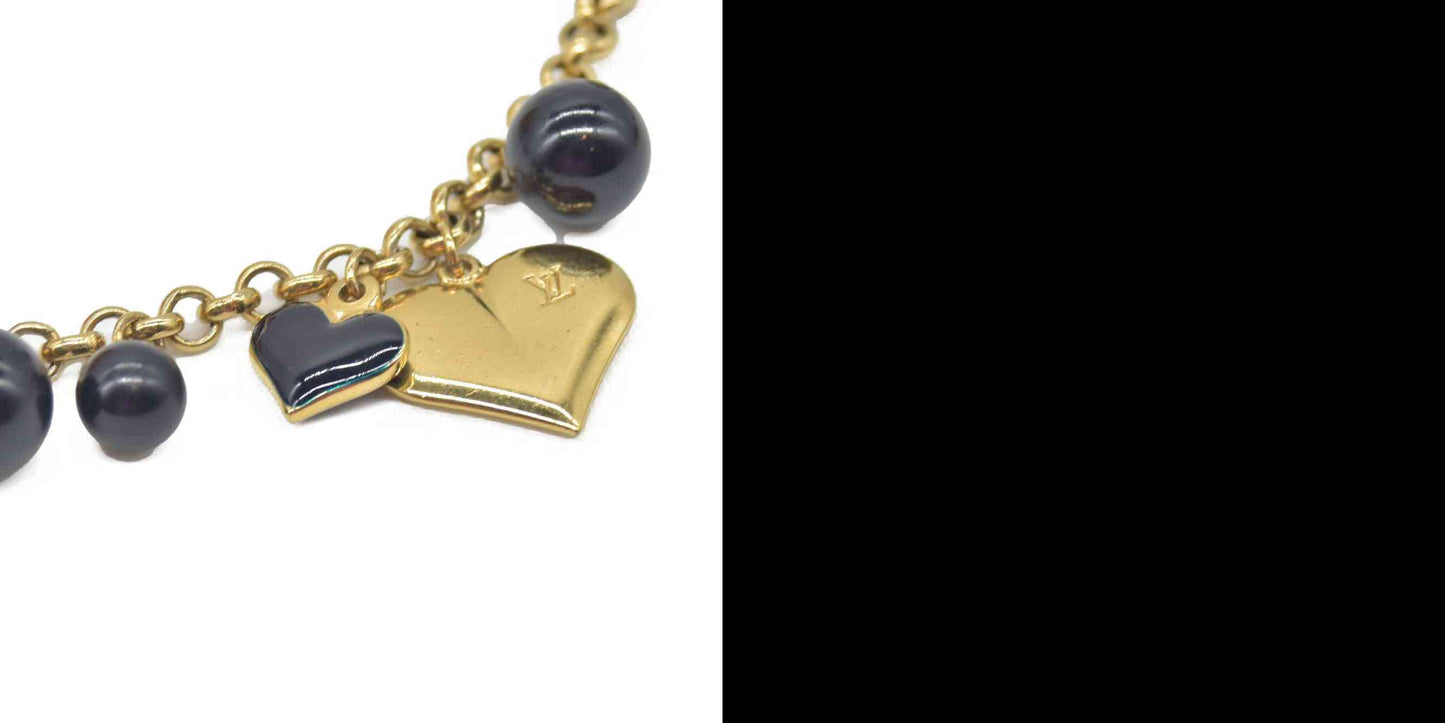 Louis Vuitton Golden Metal and Navy Pendant Necklace CONSIGNMENT