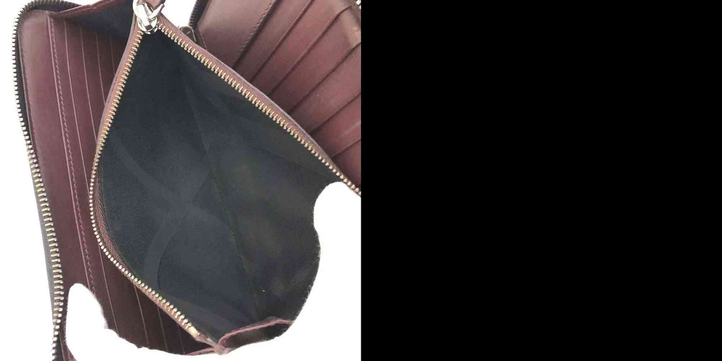 BURBERRY Logo Leather Organizer Zip Around Long Wallet Navy blue