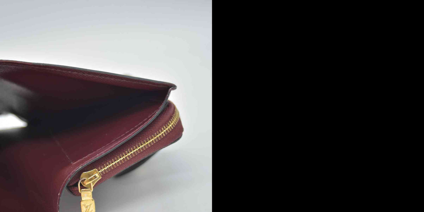 $770 Louis Vuitton Damier Ebene Bordeaux Juliette Wallet Red CONSIGNMENT