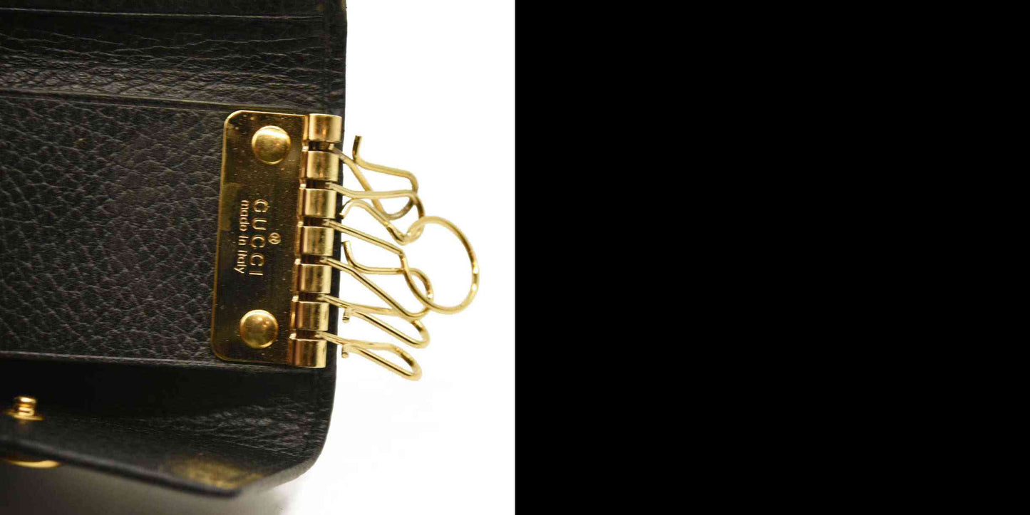 Gucci Pebbled Calfskin GG Marmont 6 Key Holder Black