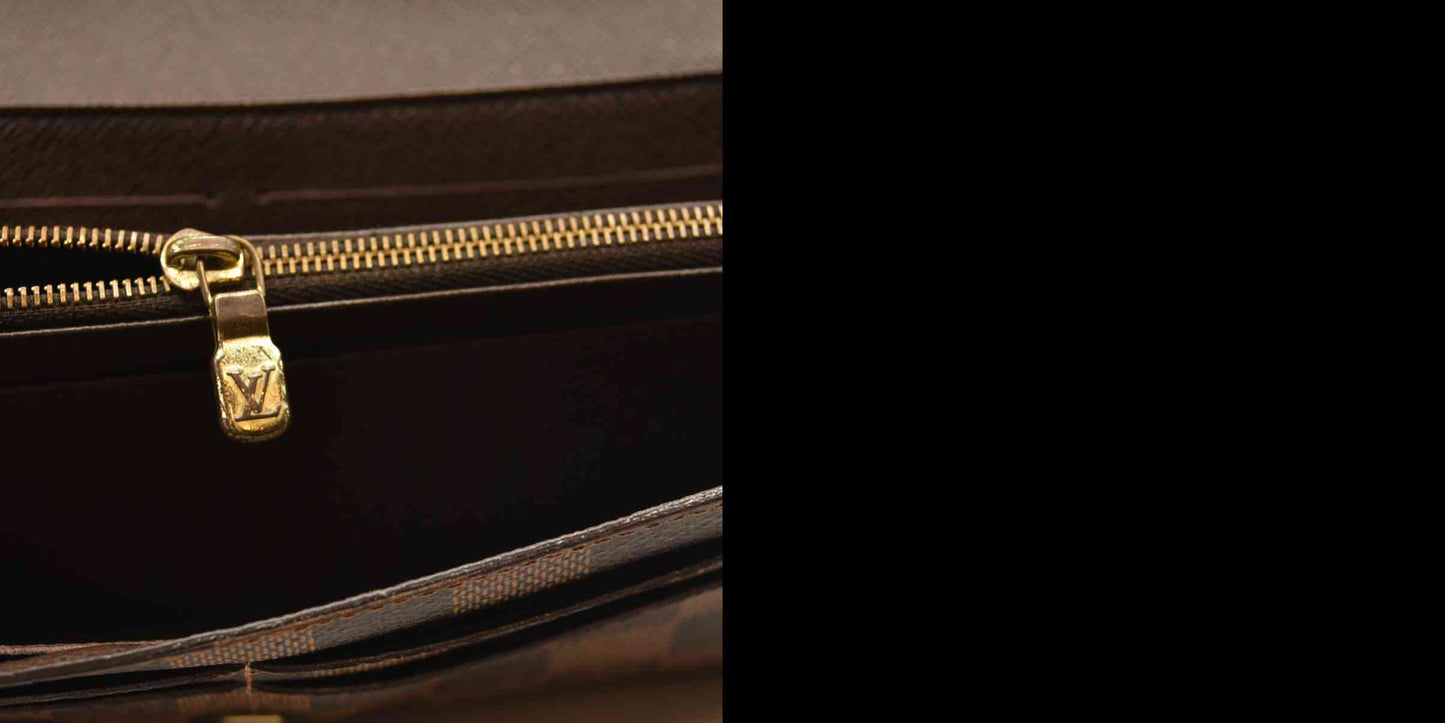 Louis Vuitton  Damier Ebene Sarah Wallet NM CA1114