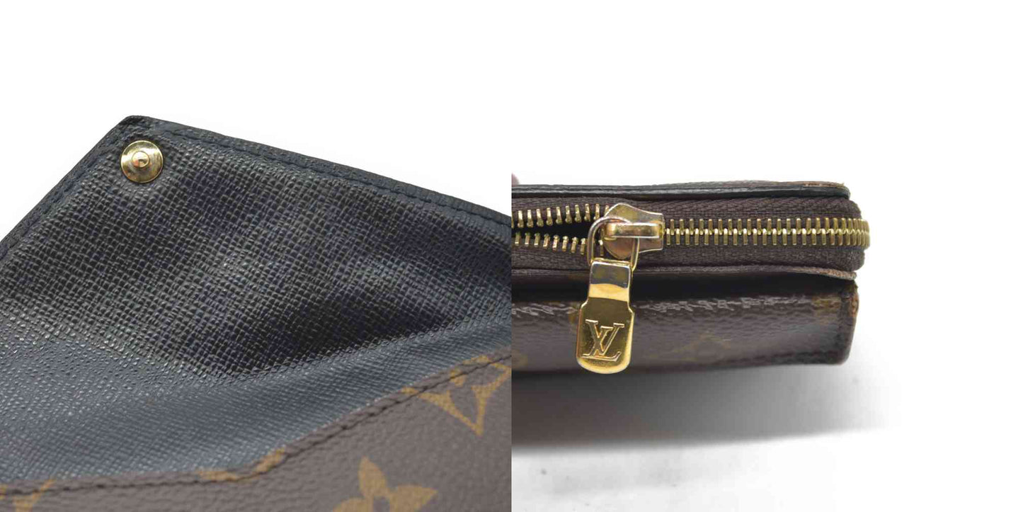 $675 Louis Vuitton  Monogram Recto Verso Card Holder Black RFID Damaged Key Ring