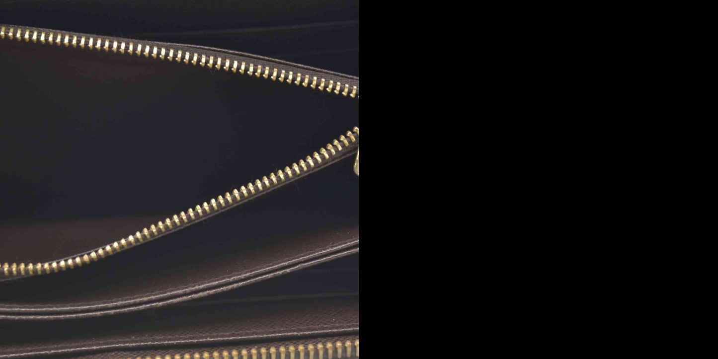 $915 2013 Louis Vuitton Damier Ebene Zippy Wallet CA3103