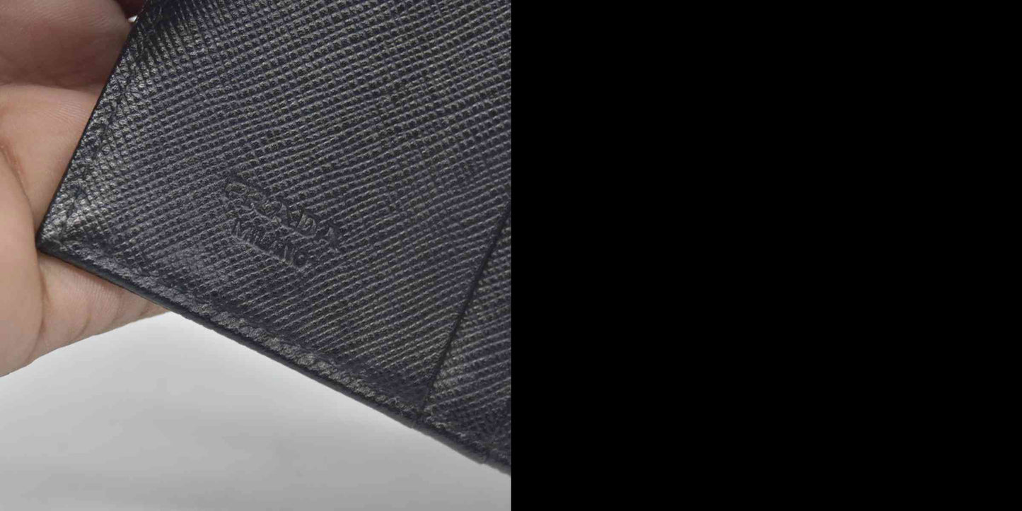 $675 Prada Nylon Tessuto Wallet CONSIGNMENT