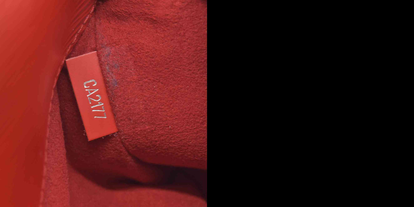 $1740 Louis Vuitton Monogram Epi Saint Michel Coquelicot CA2177 2017