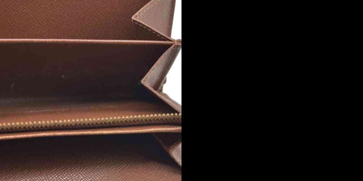 $560 Louis Vuitton  Monogram Porte-Monnaie Tresor Wallet CA0073
