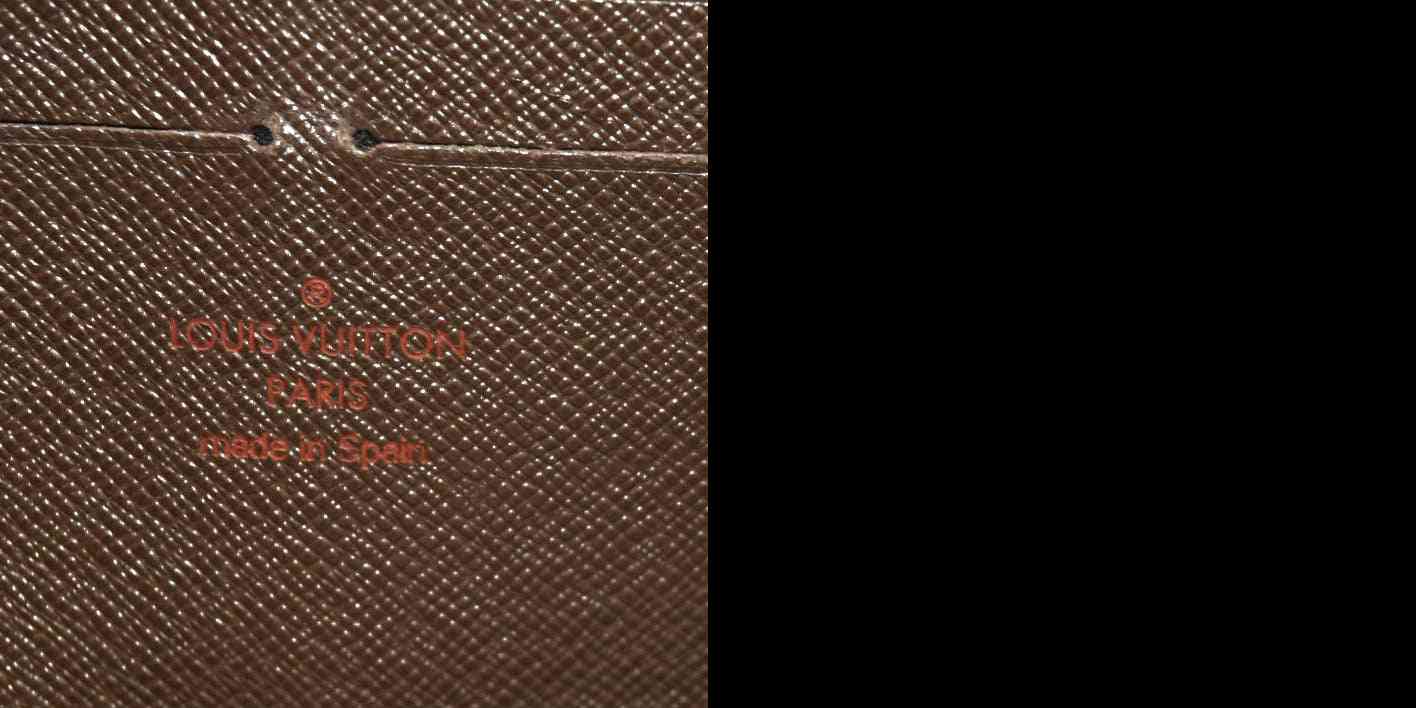 LOUIS VUITTON Damier Ebene Zippy Wallet CA1049