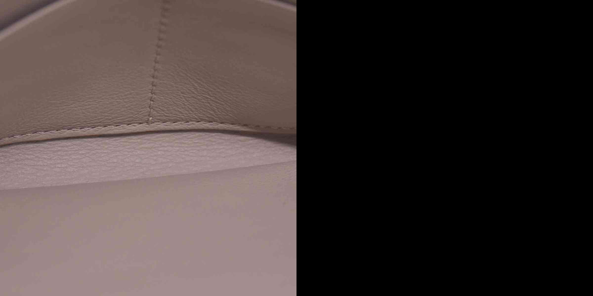 $830 Céline Grain Calfskin Flap Wallet Beige CONSIGNMENT 10020772