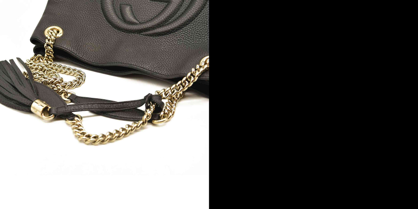 Gucci  Pebbled Calfskin Medium Soho Chain Shoulder Bag Black