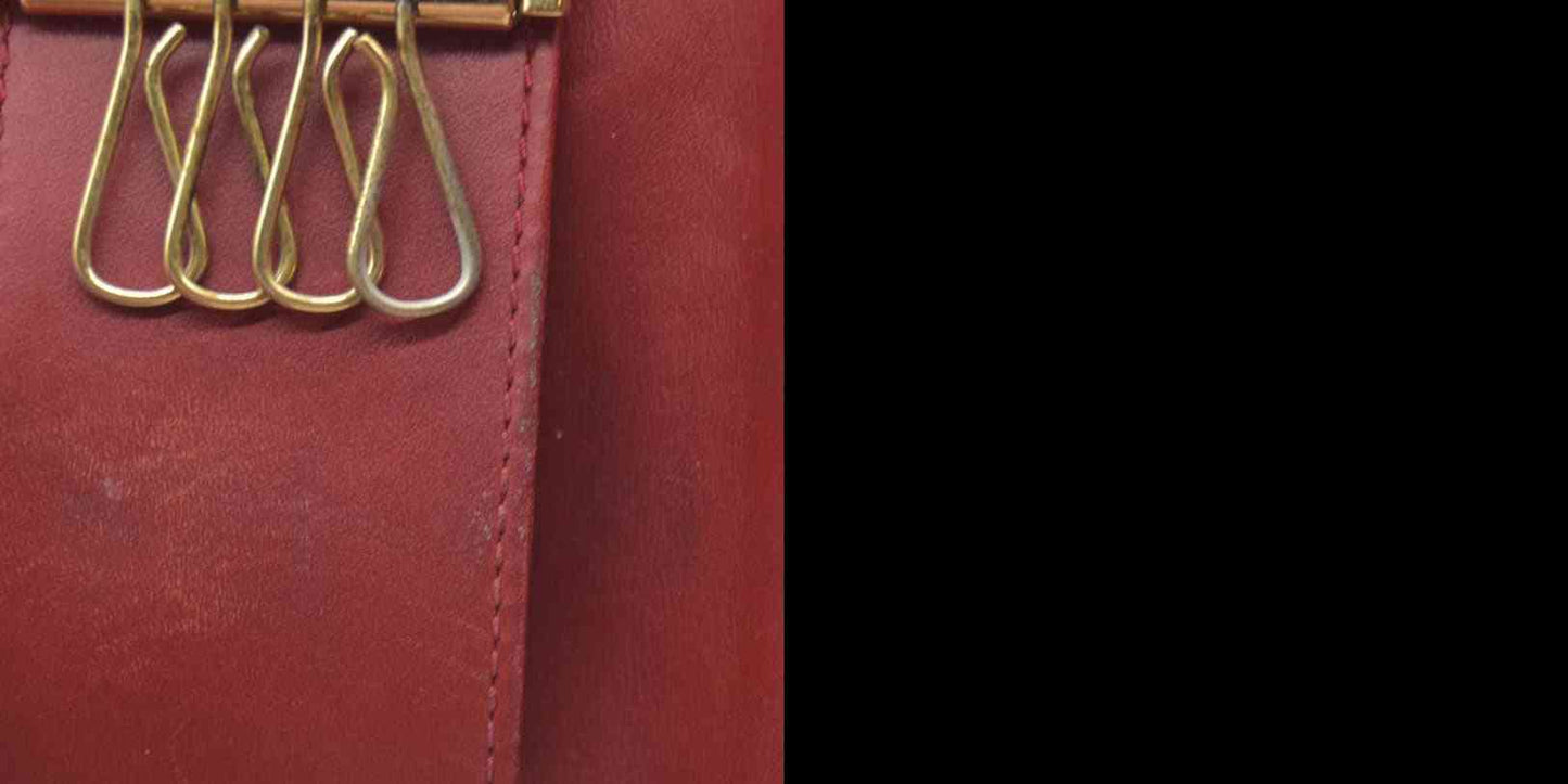 $345 Louis Vuitton Monogram Vernis Leather Multicles 4 Ring Key Case TN2153