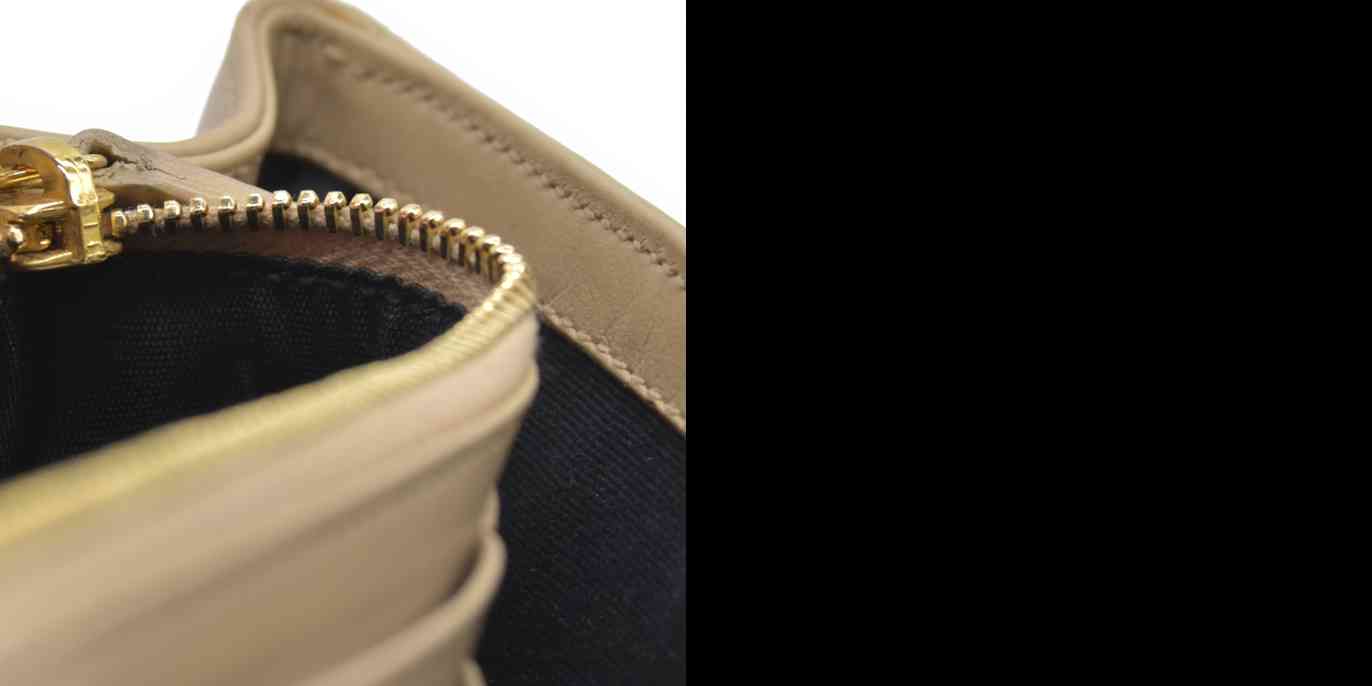 $2900 Saint Laurent Leather Calypso YSL Shoulder Bag