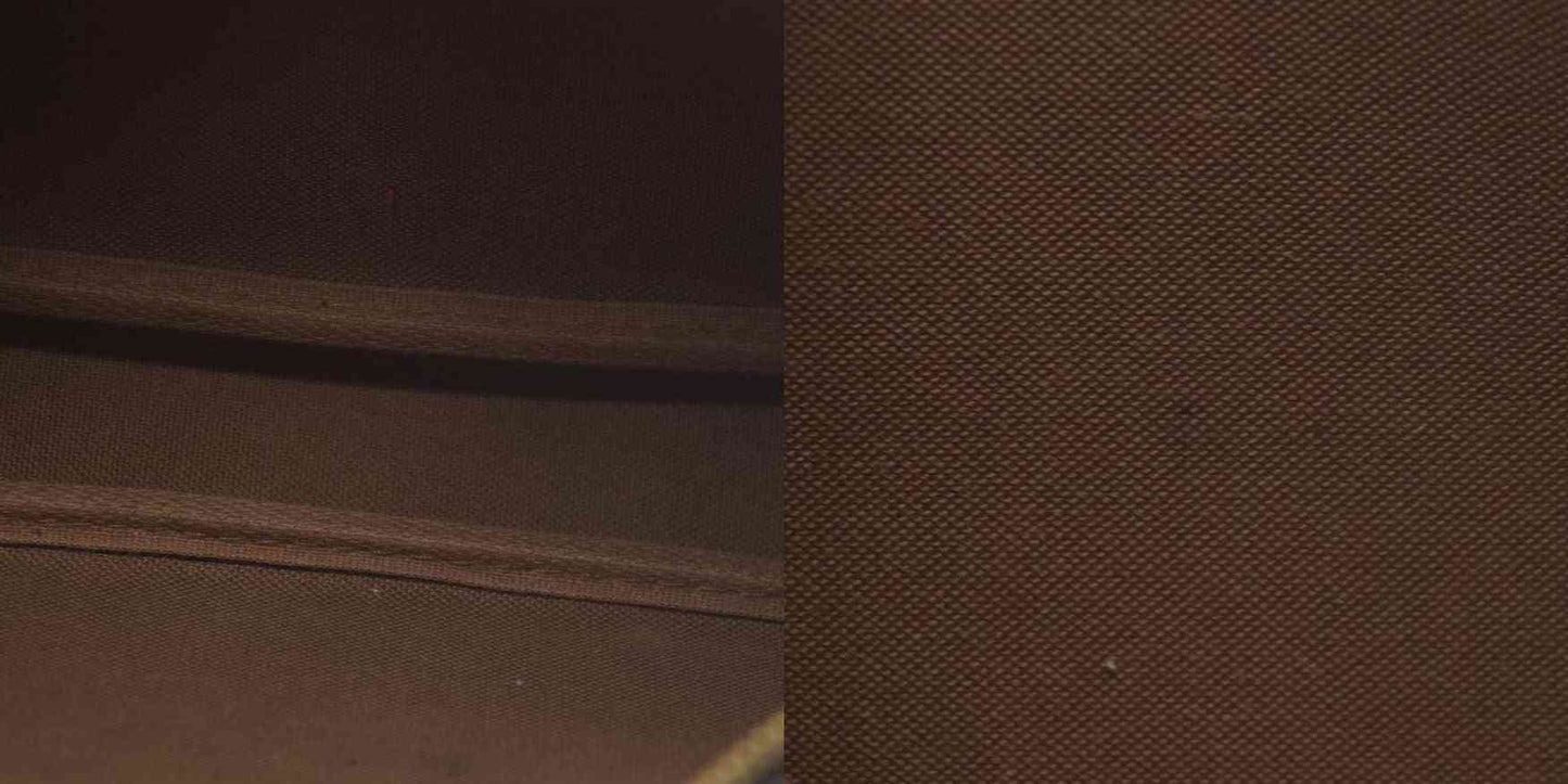 AUCTION $1290 Louis Vuitton Monogram Pochette Accessories CA0030