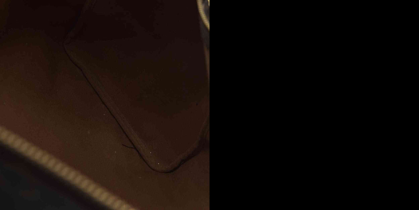 AUCTION $2630 Louis Vuitton  Monogram Keepall Bandouliere 50