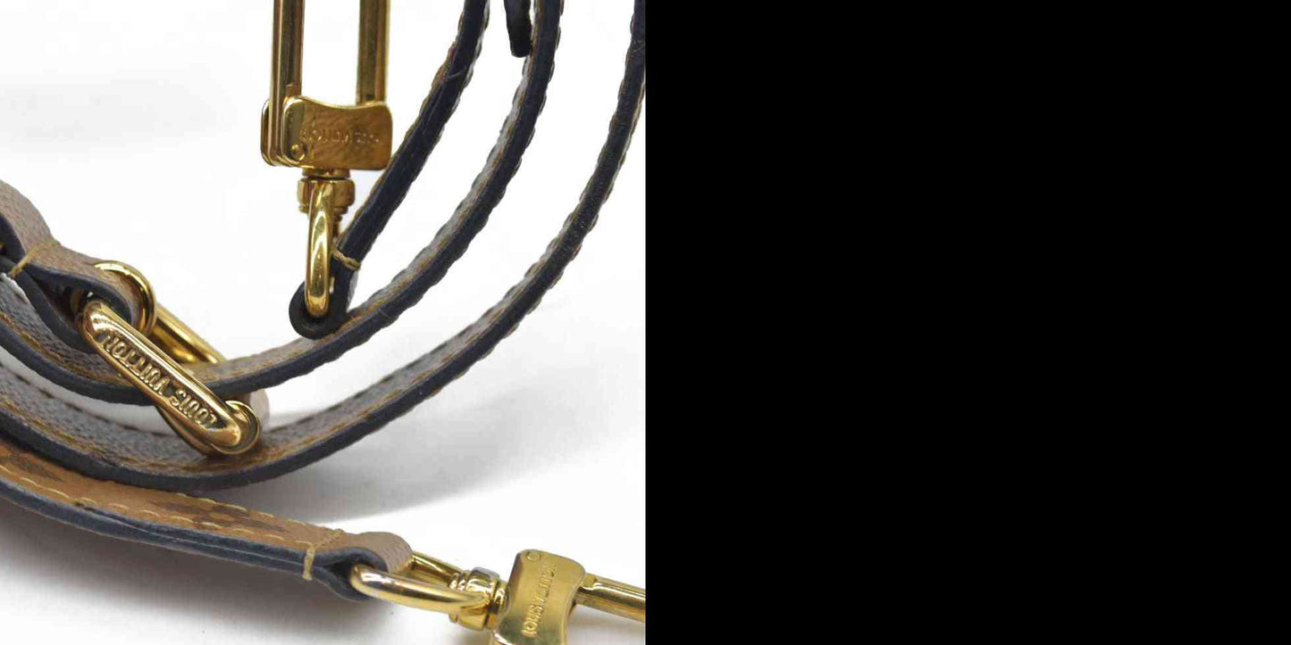 $2790 Louis Vuitton Reverse Monogrm Giant Pochette Metis  SD0169