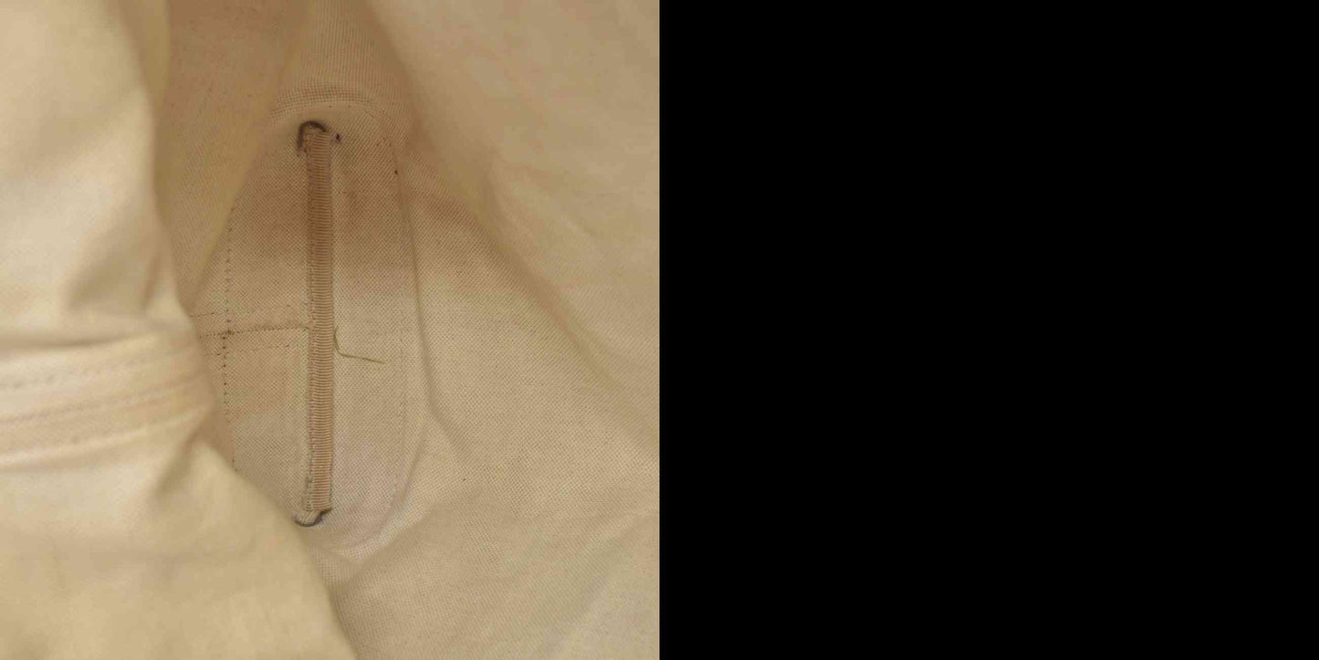 $1040 Gucci Monogram Medium Supreme Craft Tote Red